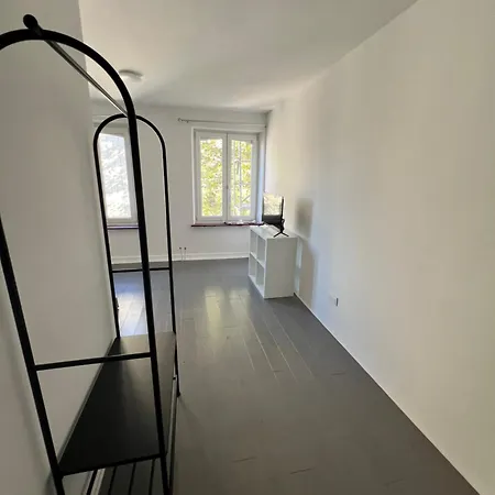 아파트 Rive Gauche K Centre - Gare - Aeroport 샤를루아